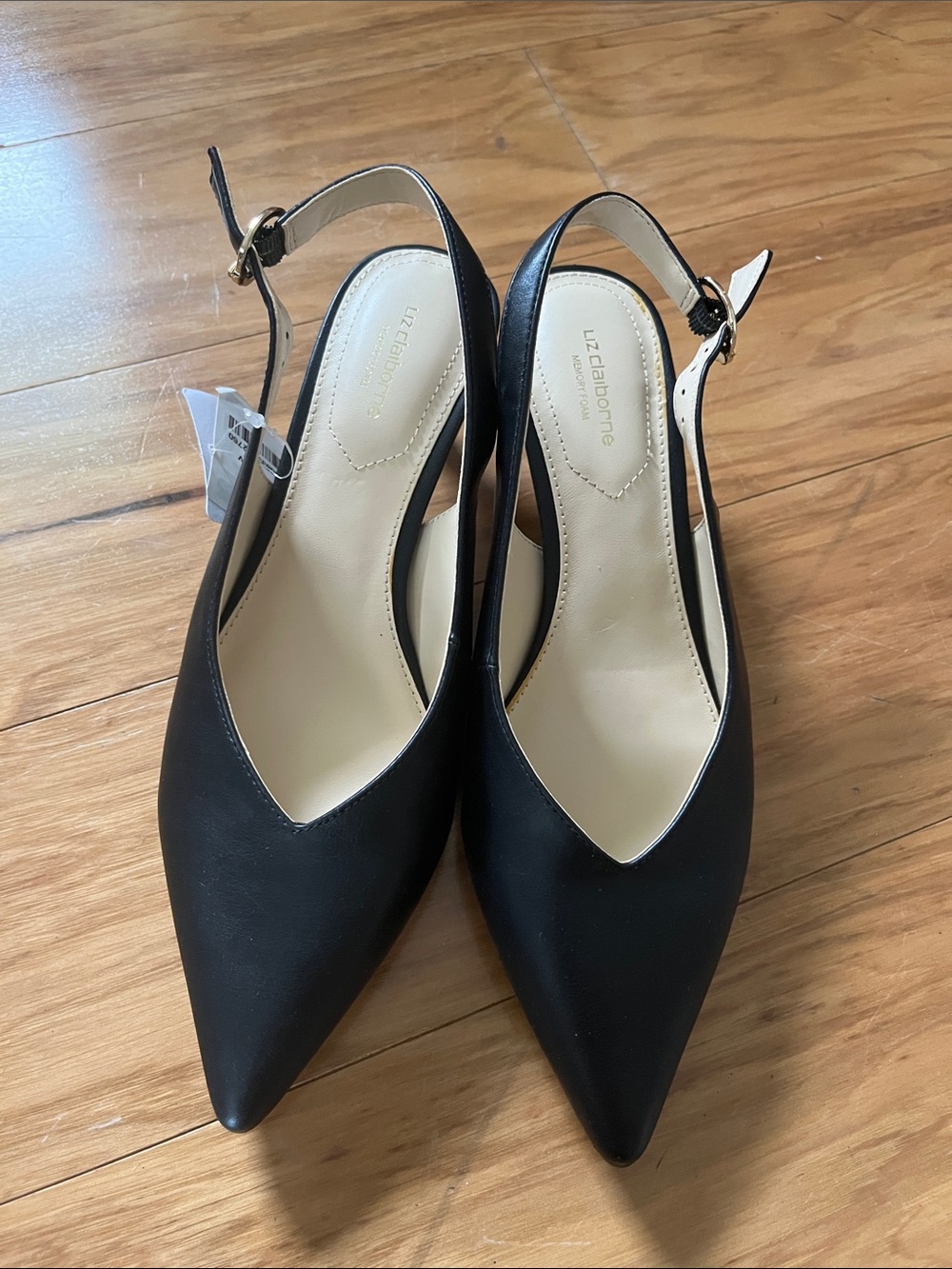 Liz Claiborne Black Pointed Slingback Pumps with Ankle Strap